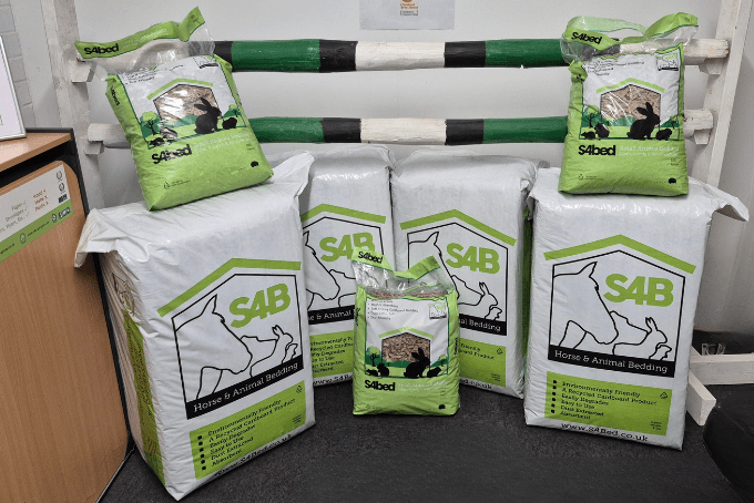 S4Bed 2KG Small Animal Bedding – The Perfect Choice for Happy, Healthy Pets